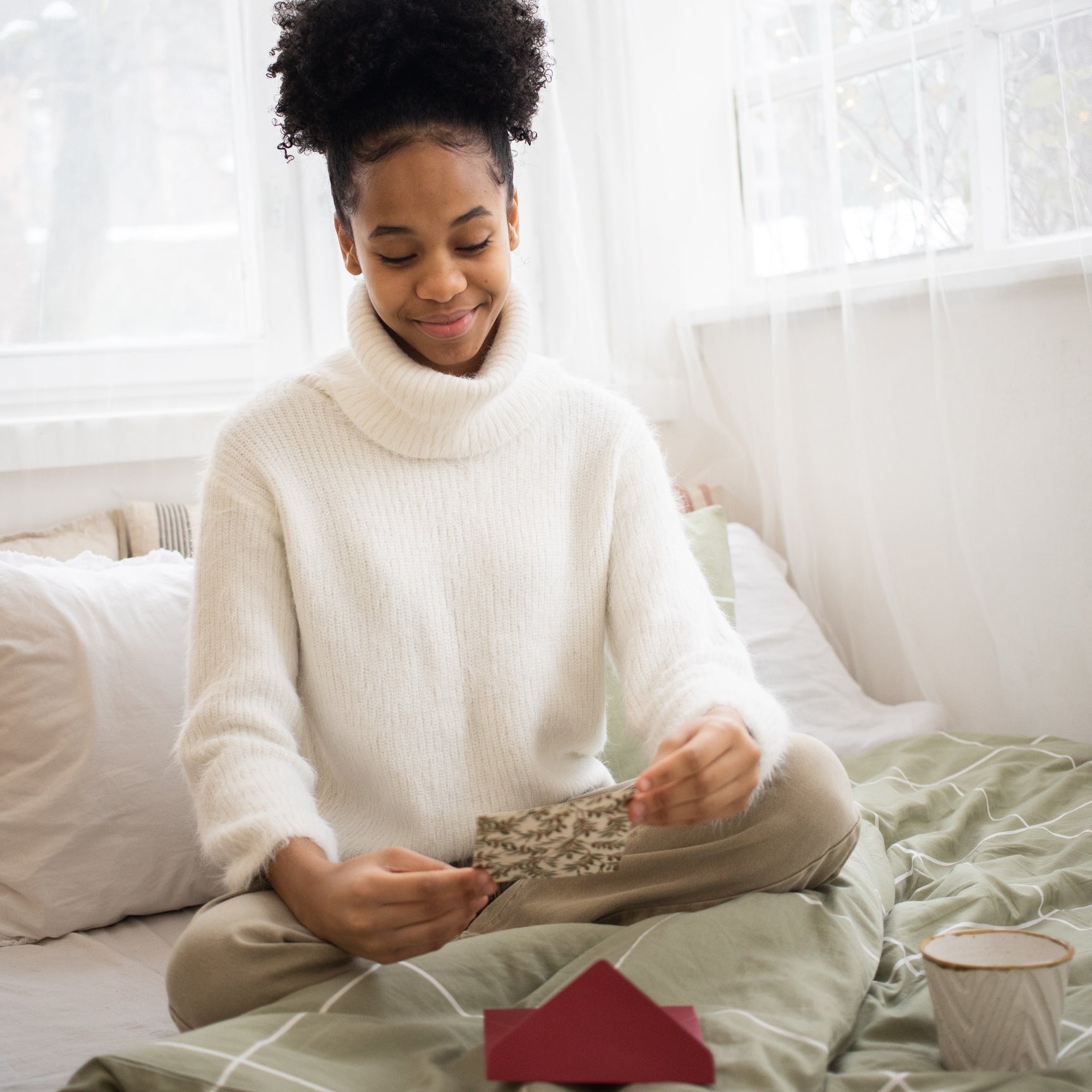 How saying 'Thank You' with a note makes you happier